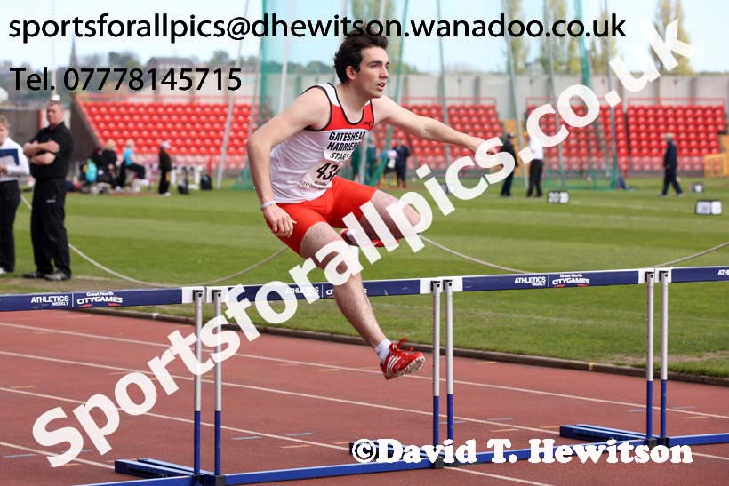 Mens under-17s 400 metres hurdles, North Eastern Track and Field Champs, Gateshead Stadium. Photo: David T. Hewitson/Sports for All Pics